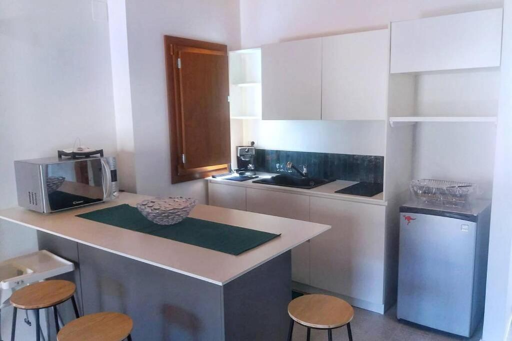 Lavatoioflats Casa Sul Mare E Sul Lavatoio Medievale A Cefalu Bagian luar foto